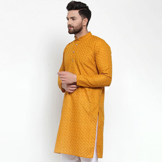 https://dailysales.in/products/men-mustard-yellow-thread-work-cotton-kurta