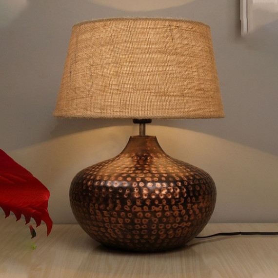 https://dailysales.in/products/brown-antique-hammered-table-lamp-with-jute-shade