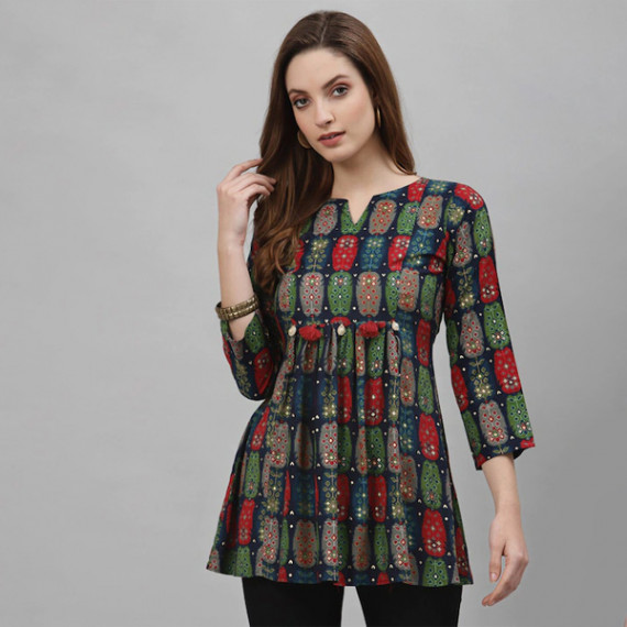 https://dailysales.in/vi/products/blue-green-viscose-rayon-printed-tunic