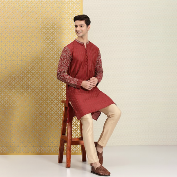 https://dailysales.in/vi/products/men-red-gold-toned-ethnic-motifs-printed-thread-work-kurta