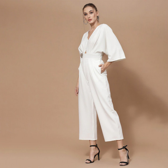 https://dailysales.in/products/women-white-basic-jumpsuit