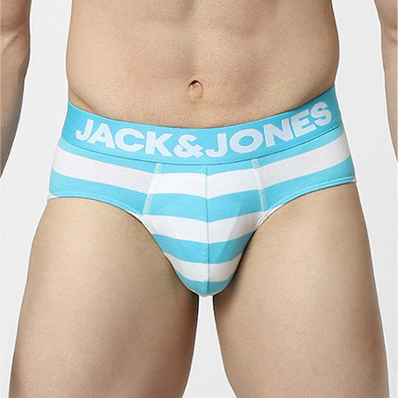 https://dailysales.in/vi/products/men-blue-striped-basic-briefs