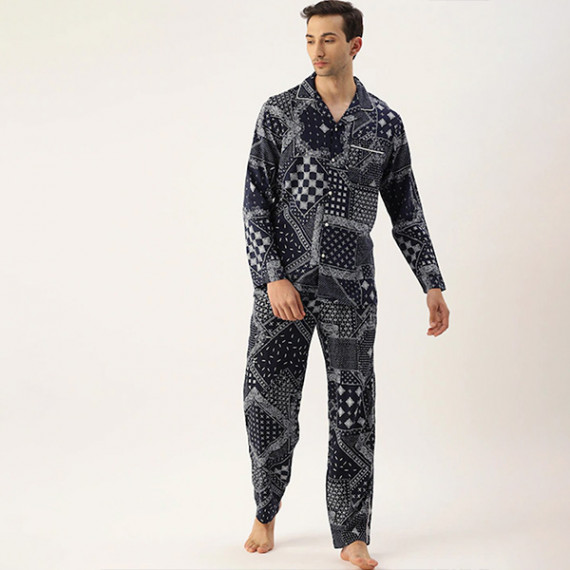 https://dailysales.in/products/men-navy-blue-white-printed-night-suit-1