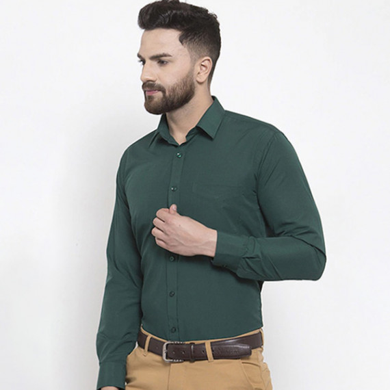 https://dailysales.in/products/men-green-slim-fit-solid-formal-shirt