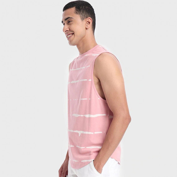 https://dailysales.in/vi/products/men-pink-tie-dye-oversized-vest