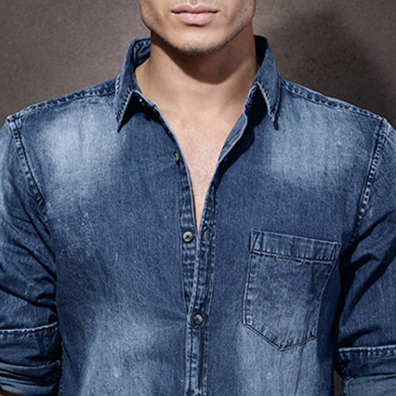 https://dailysales.in/products/men-blue-denim-washed-casual-sustainable-shirt