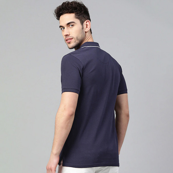 https://dailysales.in/products/men-navy-blue-solid-polo-collar-t-shirt