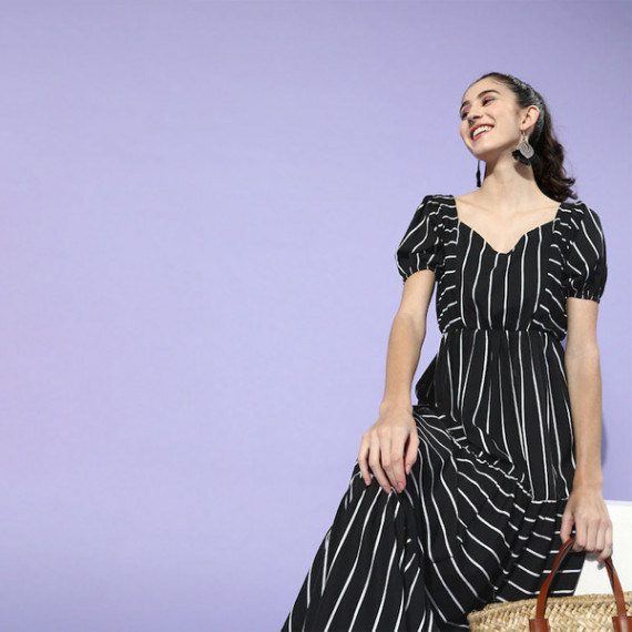 https://dailysales.in/products/black-white-striped-crepe-maxi-dress