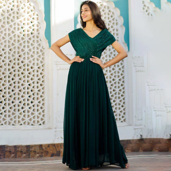 https://dailysales.in/products/green-embellished-maxi-dress