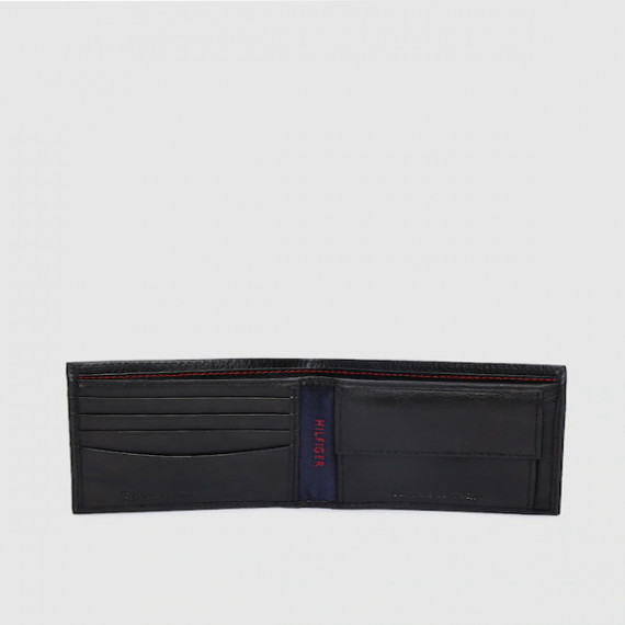 https://dailysales.in/products/men-black-solid-genuine-leather-two-fold-wallet
